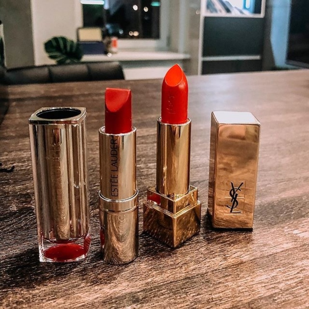 Shoes.... Heels and glamor.